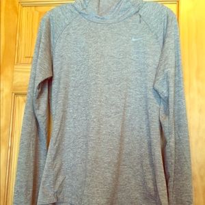 Nike sport long sleeve top